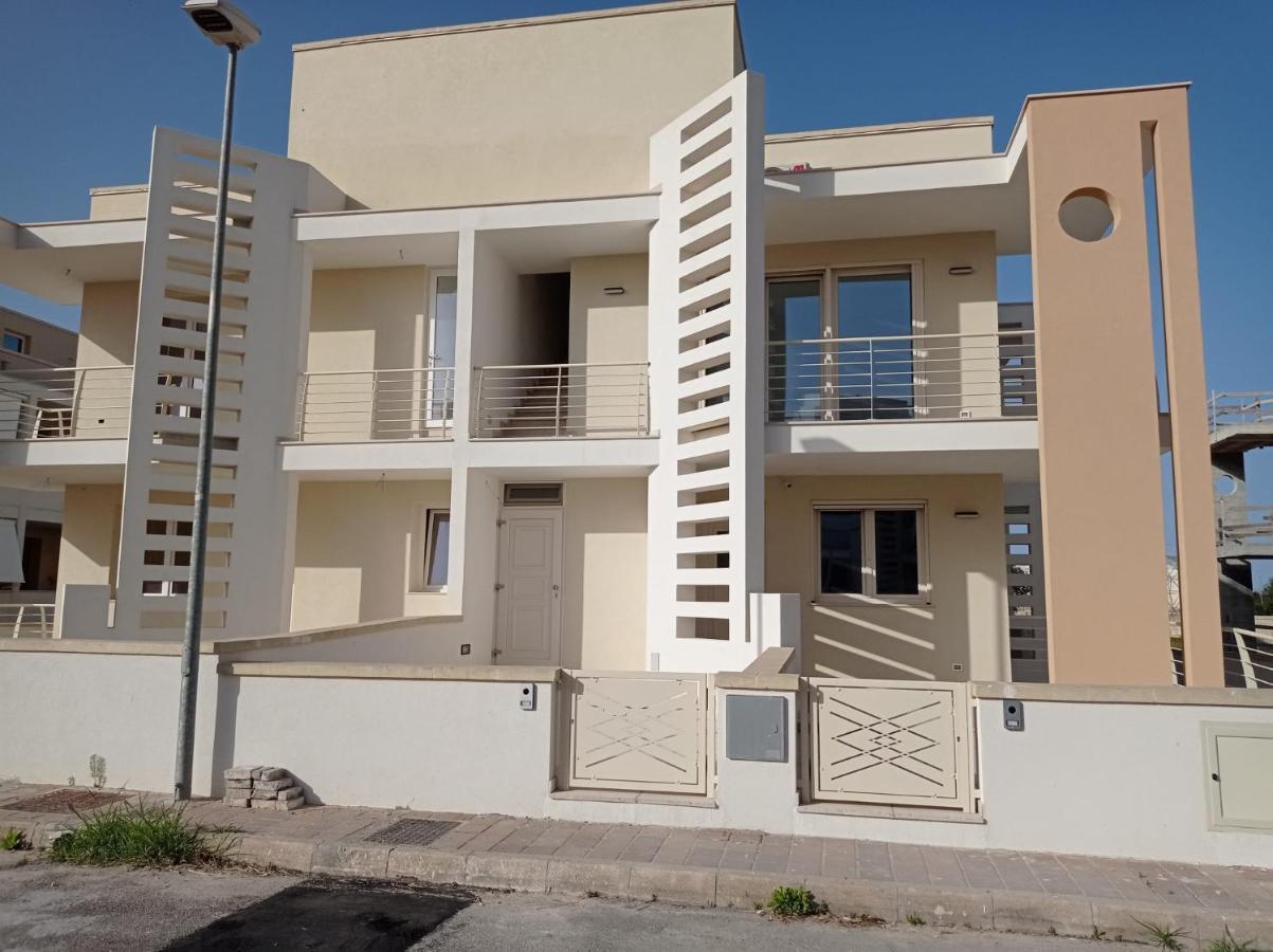 Gelsimori Apartments Otranto Exterior photo